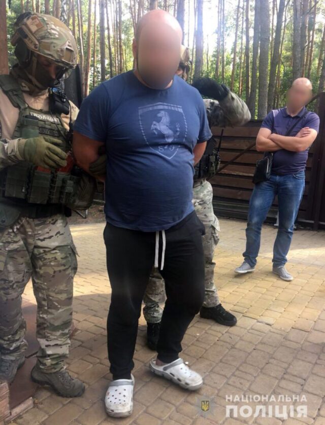 dvb band 12 Полиция задержала банду рэкетиров, которые орудовали в столичном регионе