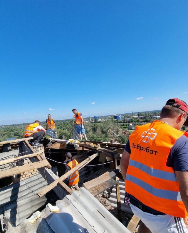 2CD0741C 7449 48AE B8CA 6E8E8C5677D6 scaled "Добробат" допоміг відновити більше 100 об'єктів в Ірпені